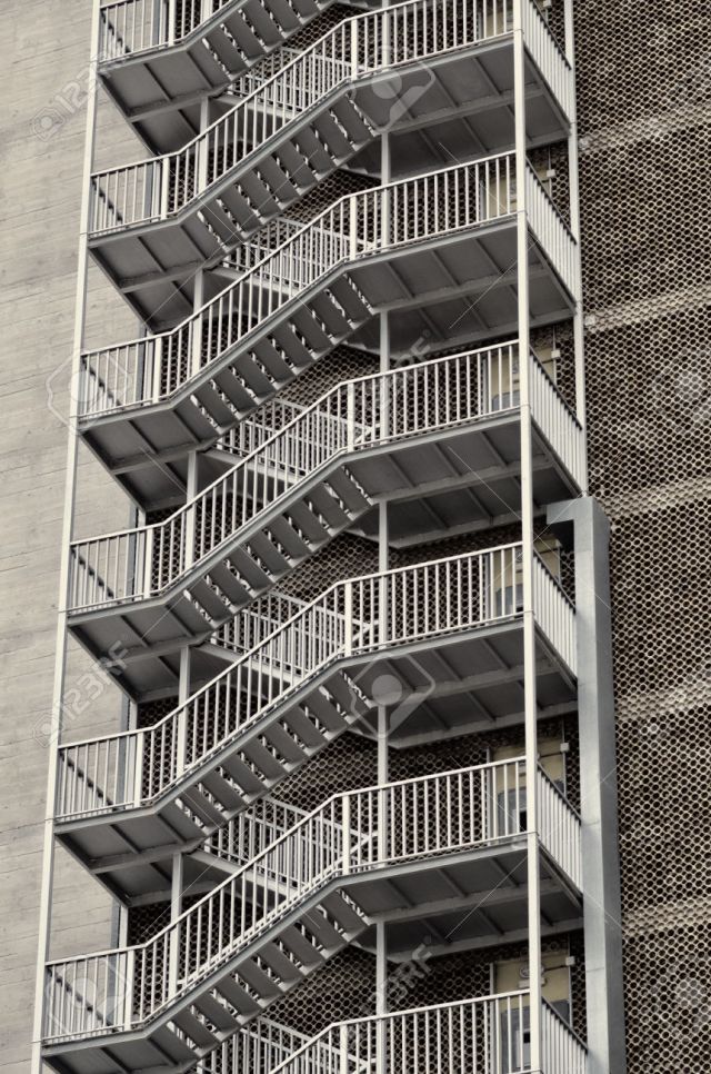 Yangın Merdiveni Nedir?