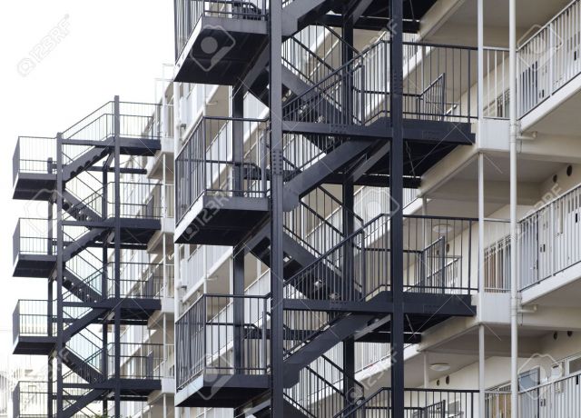 Yangın Merdiveni İmalatı Meden Önemlidir?